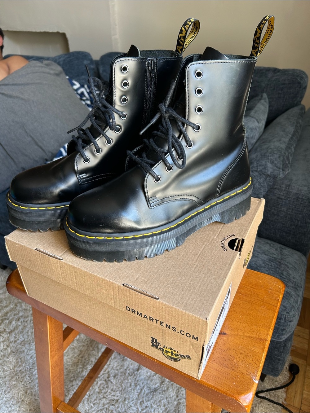Dr. Martens Jadon